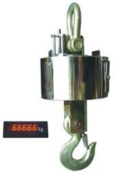 相比于直視型,無線式電子吊鉤秤需留意的事項(xiàng)